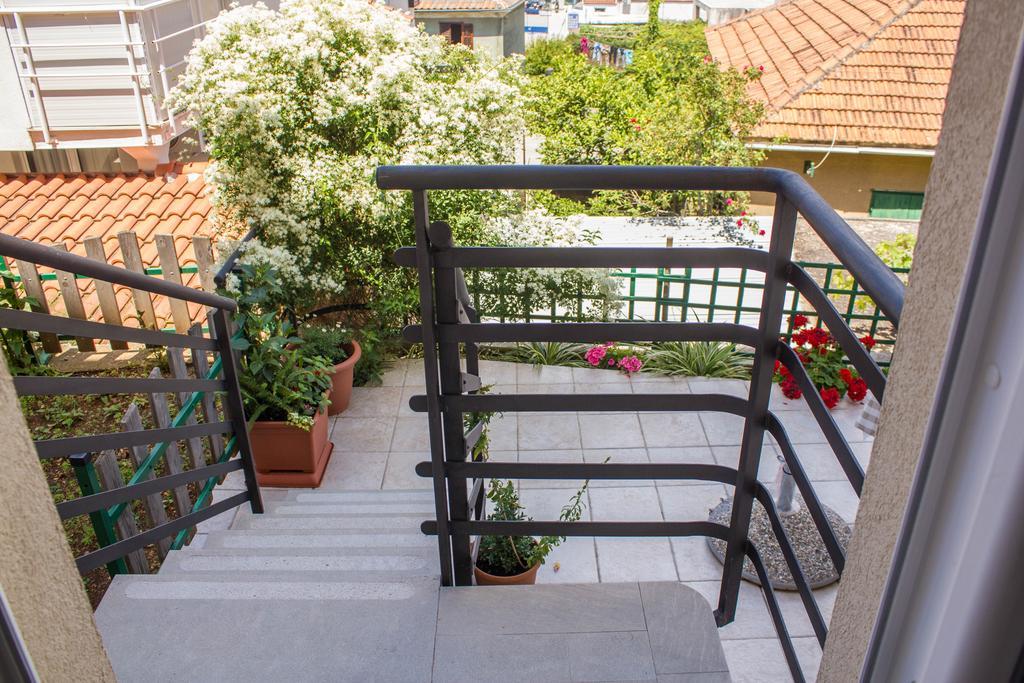 Apartments Maria Трогир Экстерьер фото