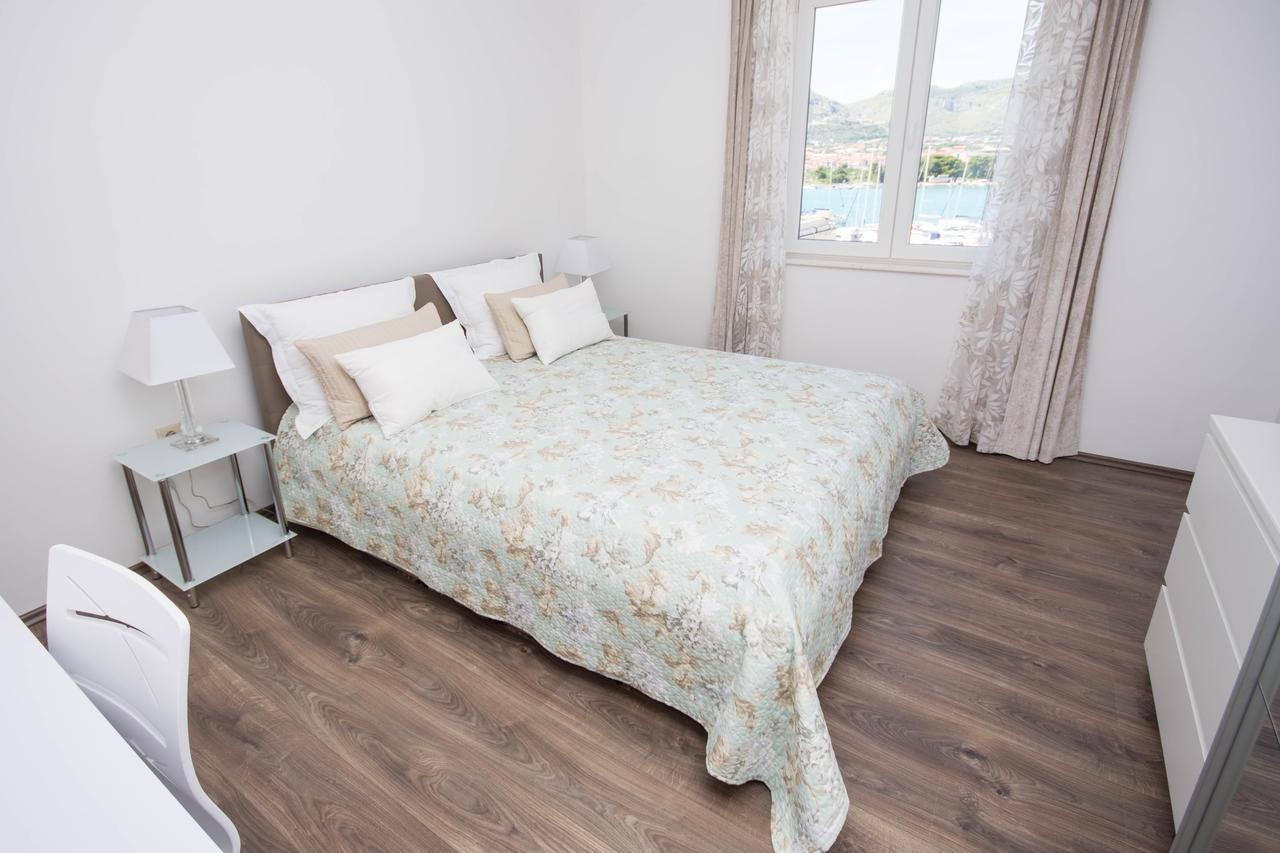 Apartments Maria Трогир Экстерьер фото